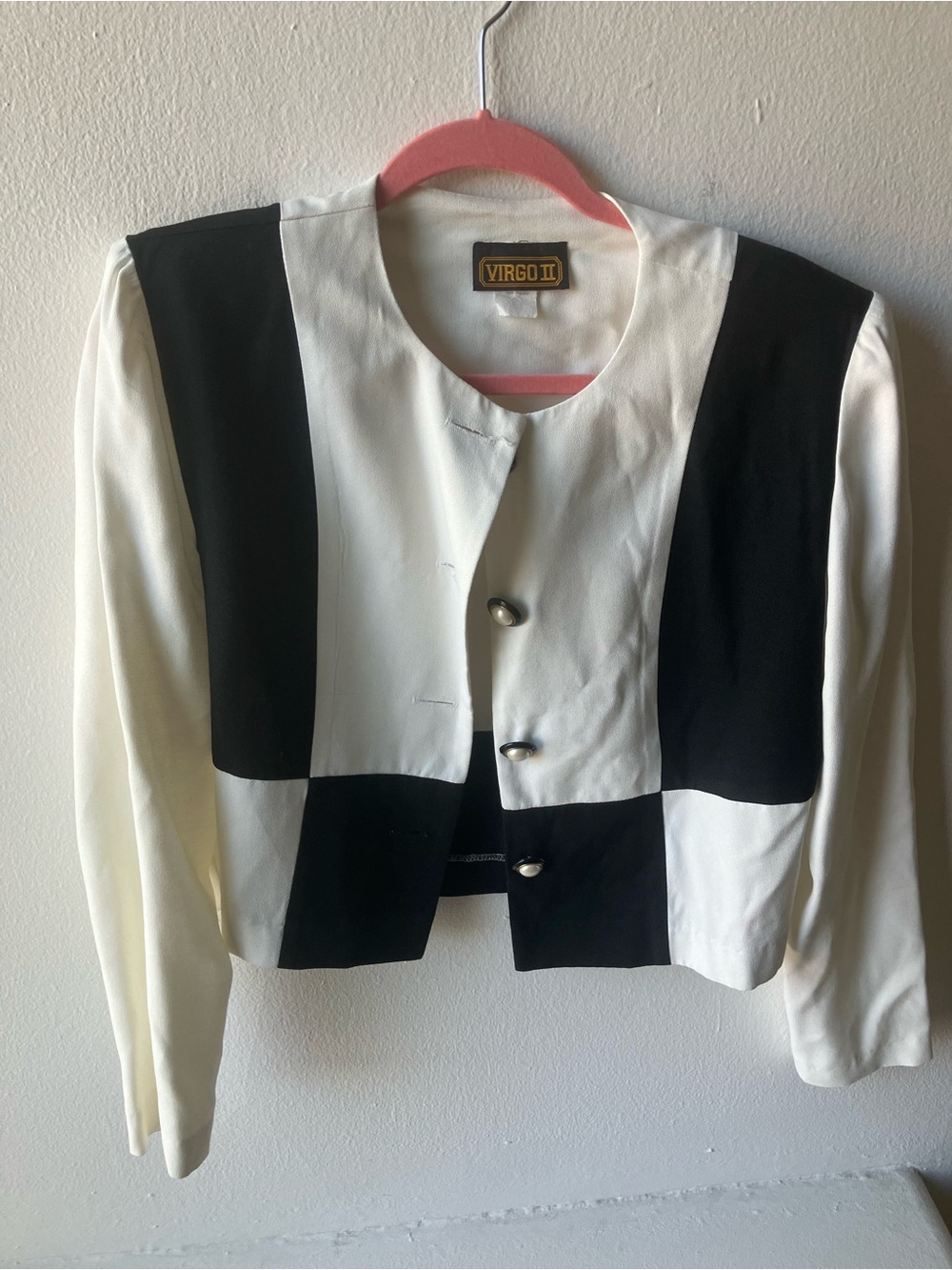 Virgo Vintage Black and White Colorblock Cropped Blazer